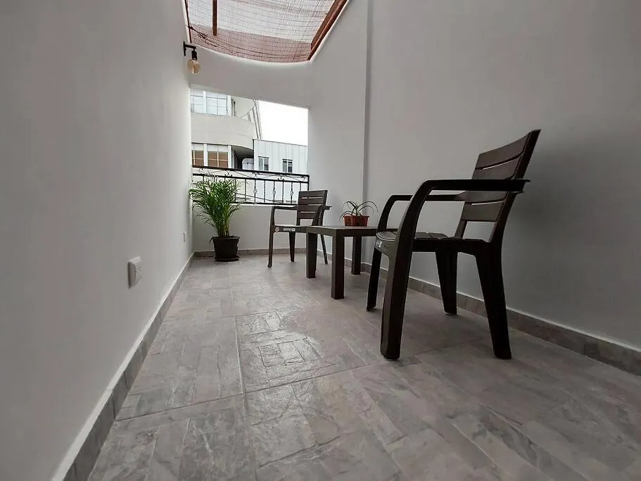 Apartamento Amplio Y Moderno Medellin Colombia