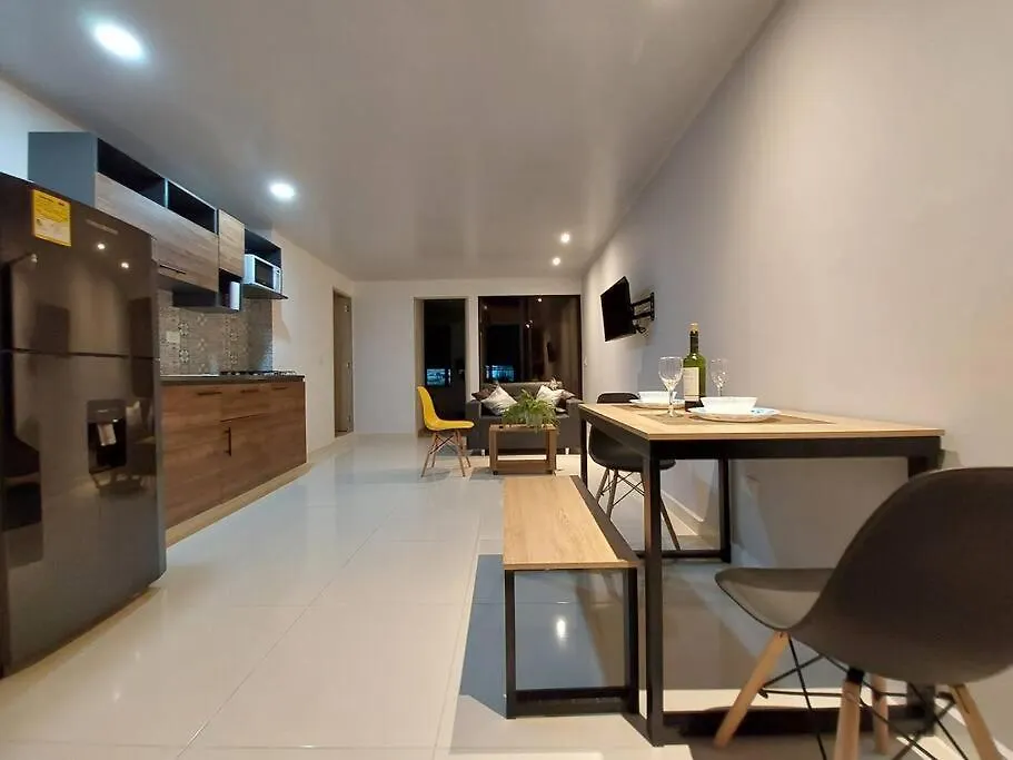Apartamento Amplio Y Moderno Medellin Apartment