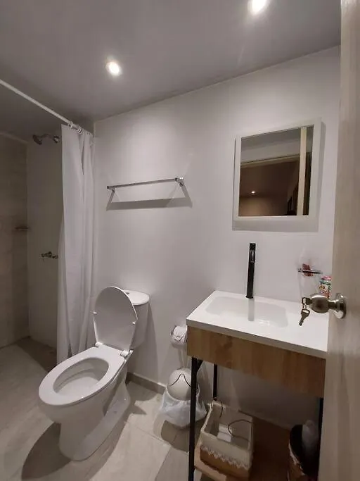 Apartamento Amplio Y Moderno Medellin Apartment
