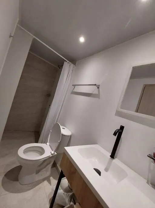 Apartamento Amplio Y Moderno Medellin Apartment